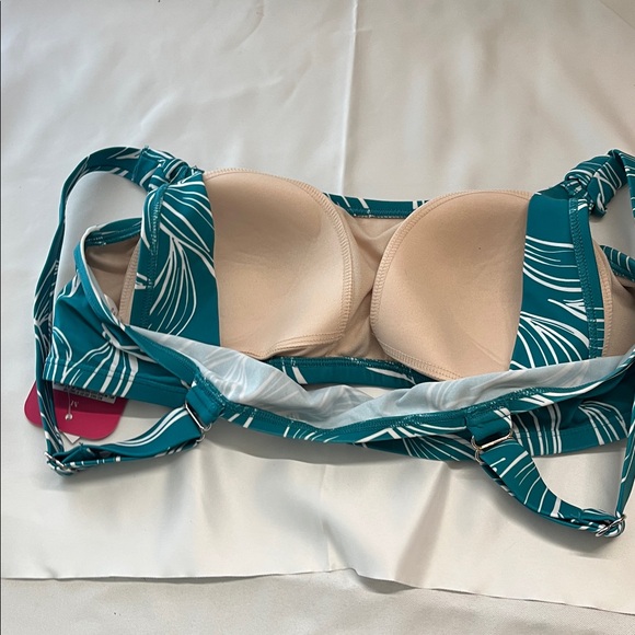 Maternity/Nursing Teal and White Leaf Print Bikini Top - Picture 8 of 8